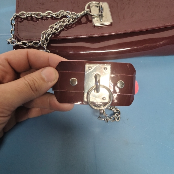 Bailey Sarian Fatally Yours II Clutch with Chain - Picture 4 of 4